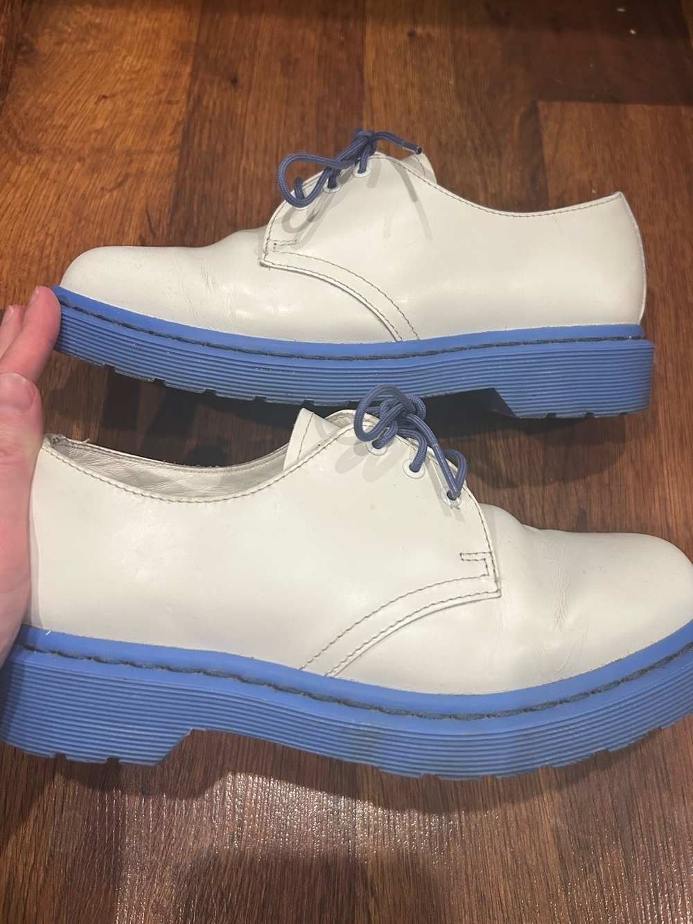 Dr Martens 1461 3-Eye Shoe White Leather Blue Sole Women’s 6.5